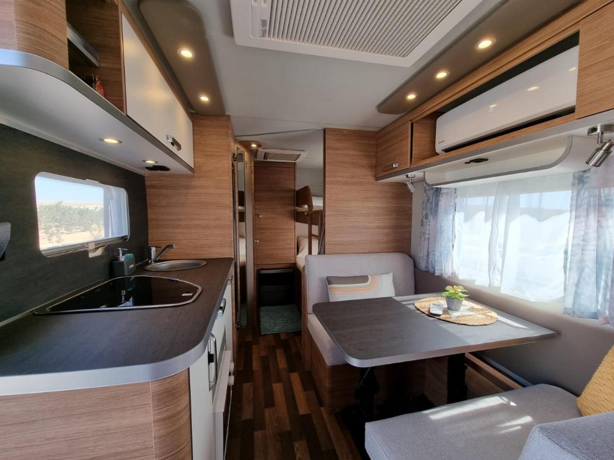 מצפה רמון Glamping Caravans Makhtesh Ramon - גלמפינג קרוואנים במכתש רמון מראה חיצוני תמונה